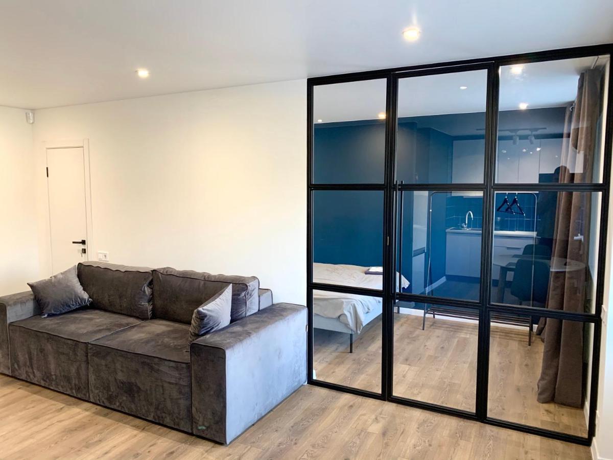 Navy City Center Apartment Двокімнатні Апартаменти В Центрі Міста Poltava Kültér fotó